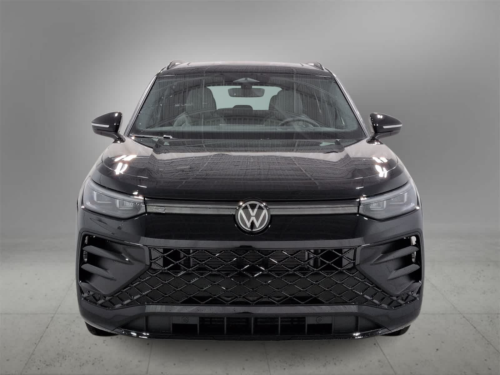 Thumbnail: 2026 Volkswagen Tiguan - 3