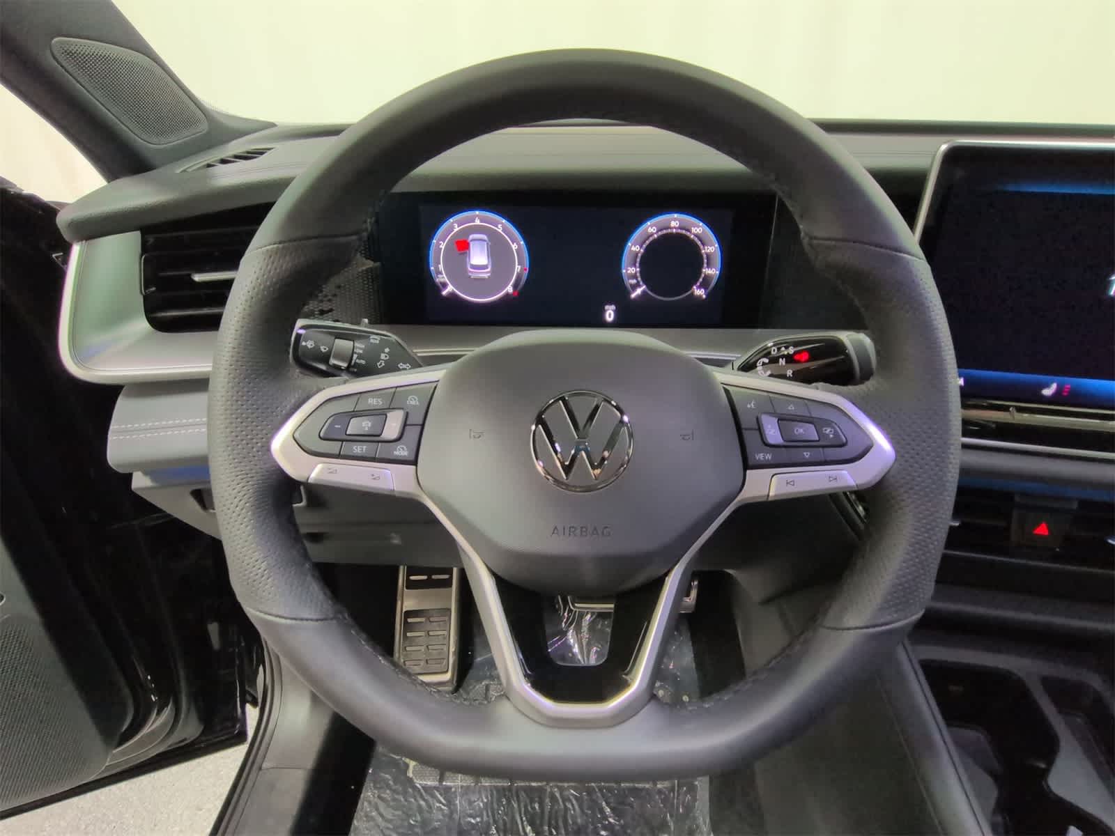 Thumbnail: 2026 Volkswagen Tiguan - 25