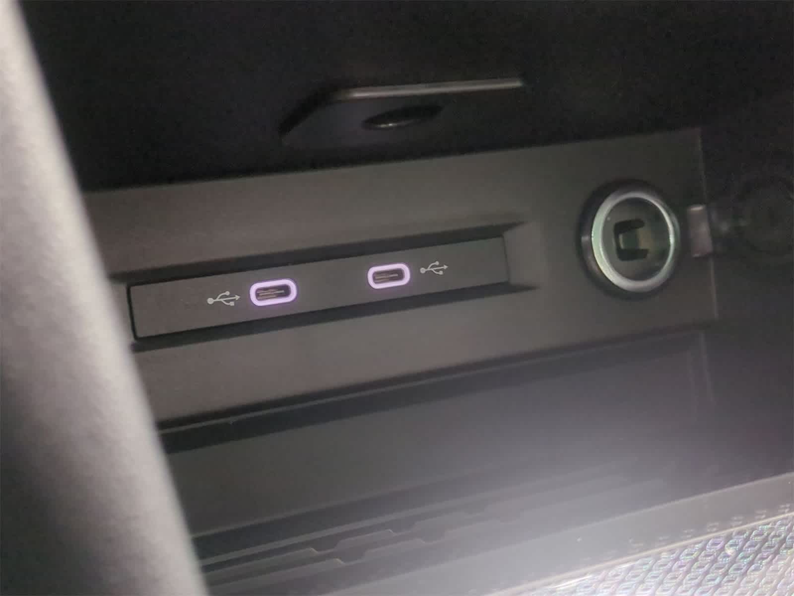 Thumbnail: 2025 Volkswagen Taos - 34