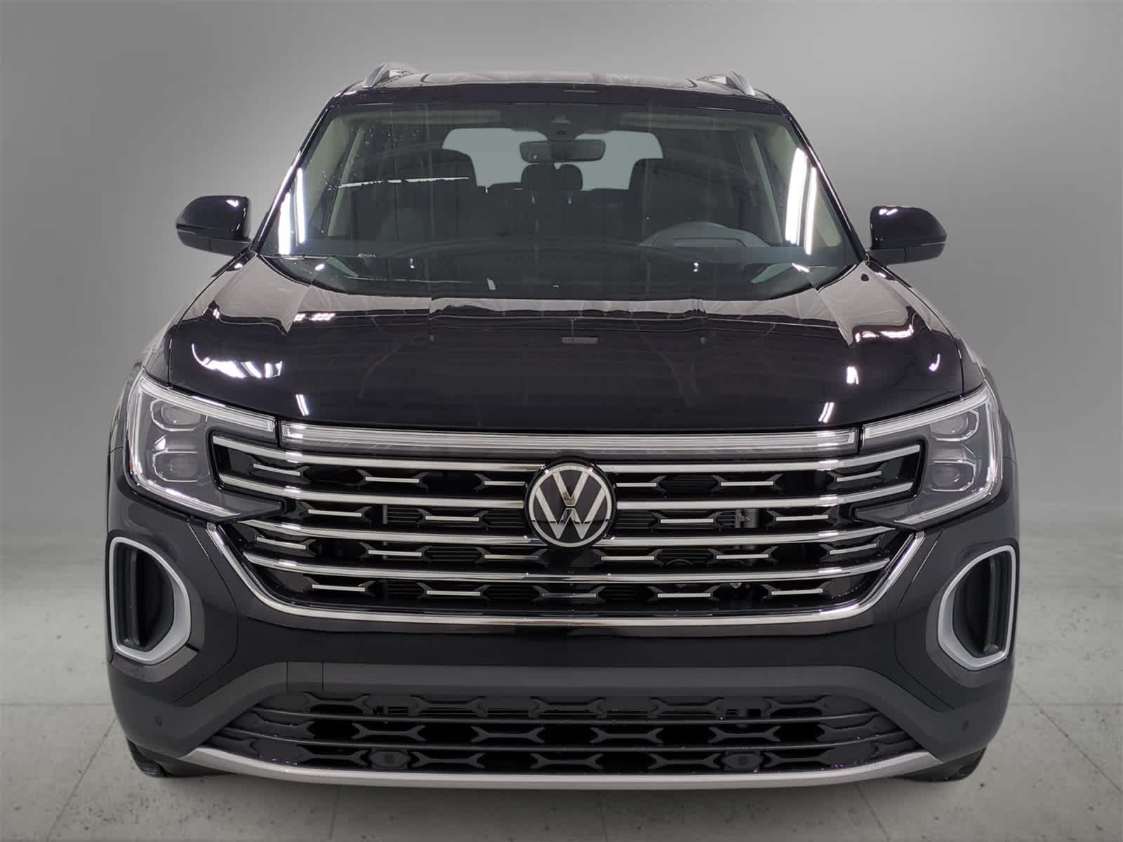 Thumbnail: 2026 Volkswagen Atlas - 3