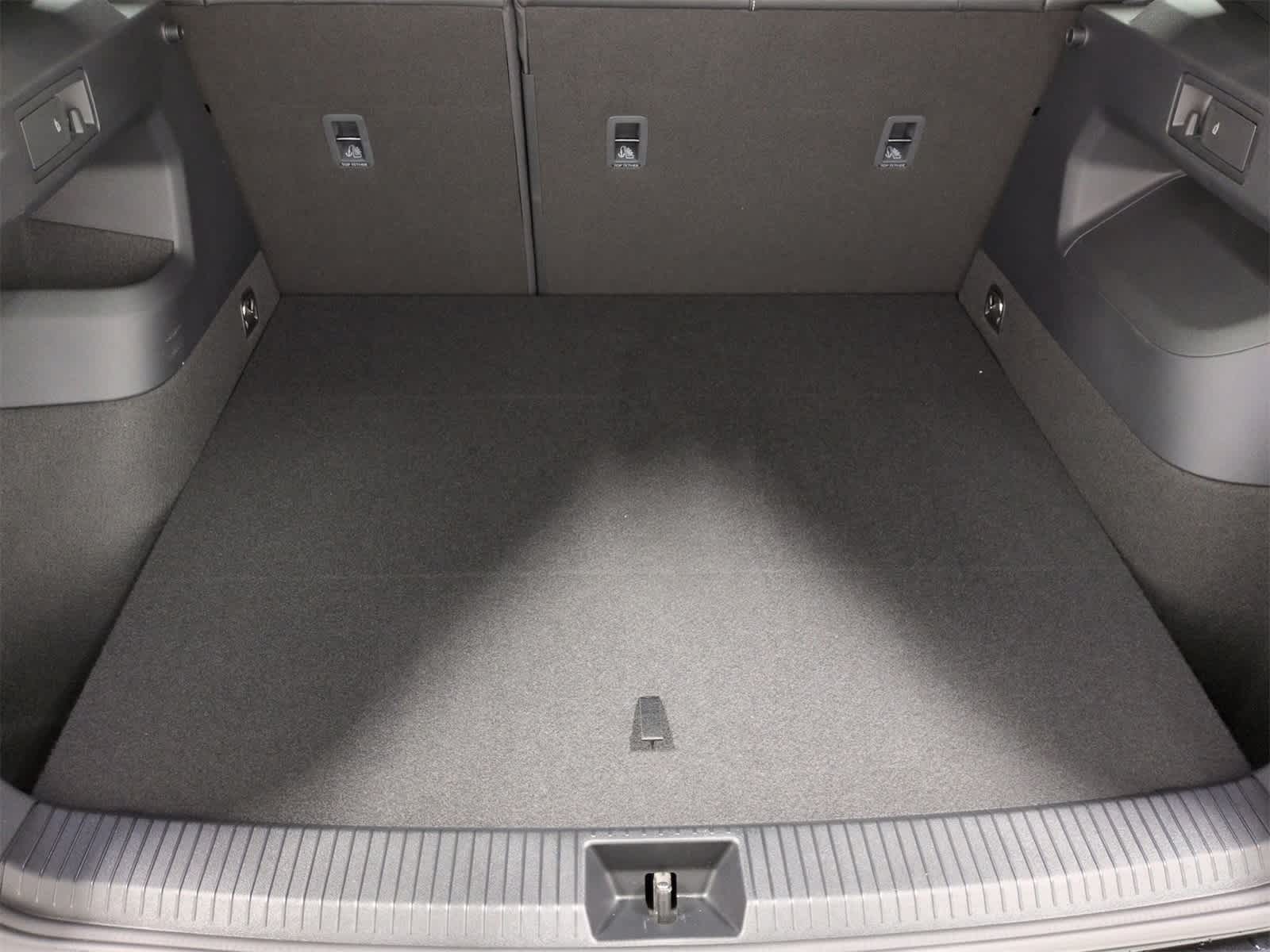 Thumbnail: 2026 Volkswagen Tiguan - 37