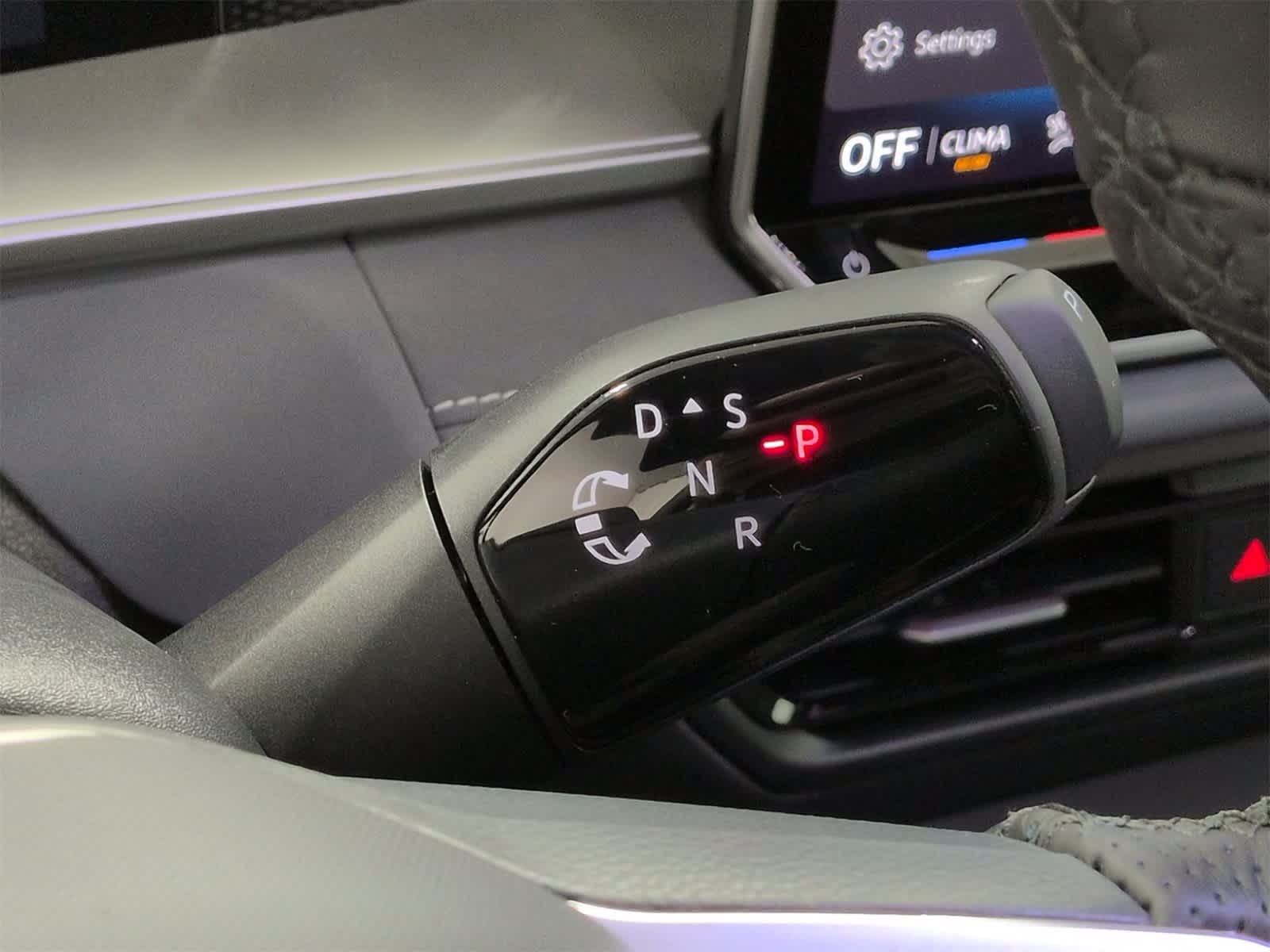 Thumbnail: 2026 Volkswagen Tiguan - 34