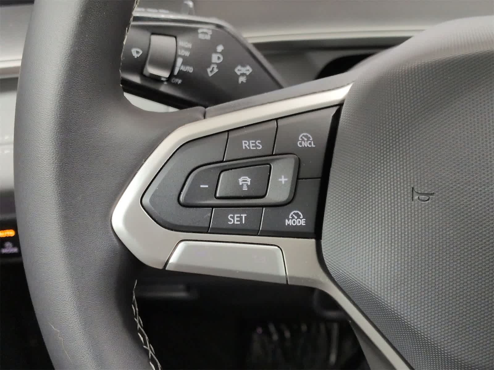 Thumbnail: 2026 Volkswagen Tiguan - 26