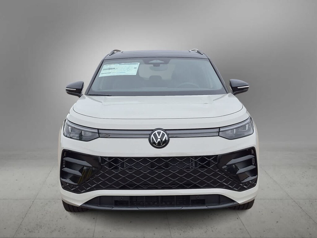 New 2026 Volkswagen Tiguan 2.0T SE R-Line Black SUV