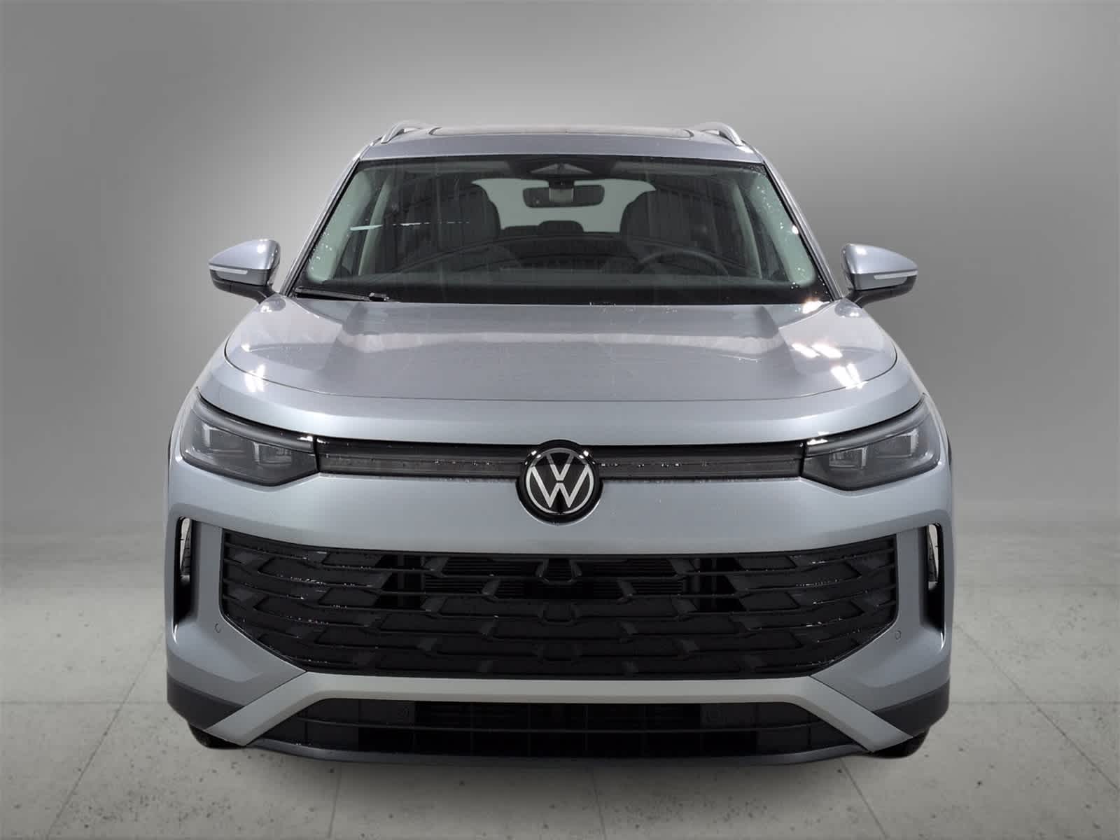 Thumbnail: 2026 Volkswagen Tiguan - 3