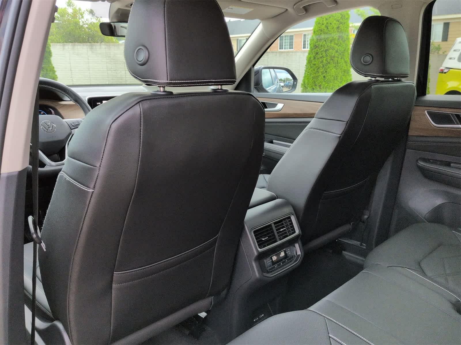 Thumbnail: 2026 Volkswagen Atlas - 18