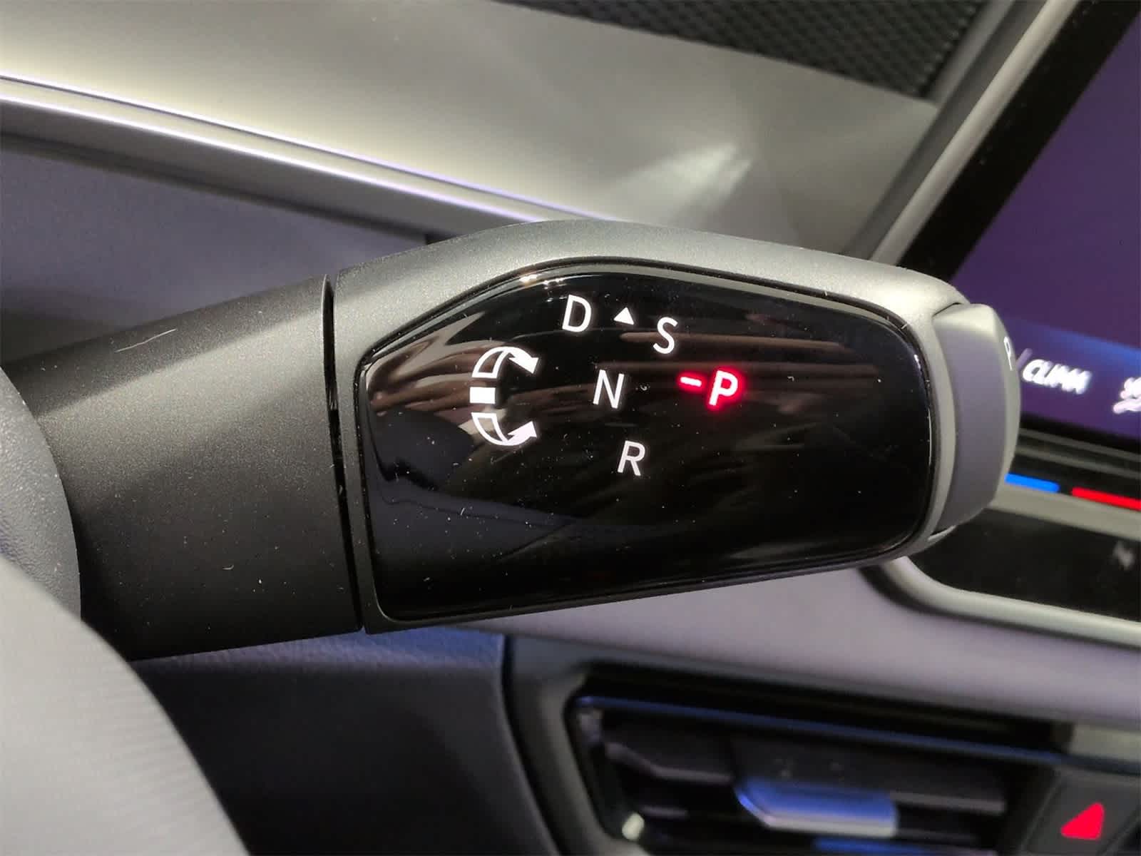 Thumbnail: 2026 Volkswagen Tiguan - 33