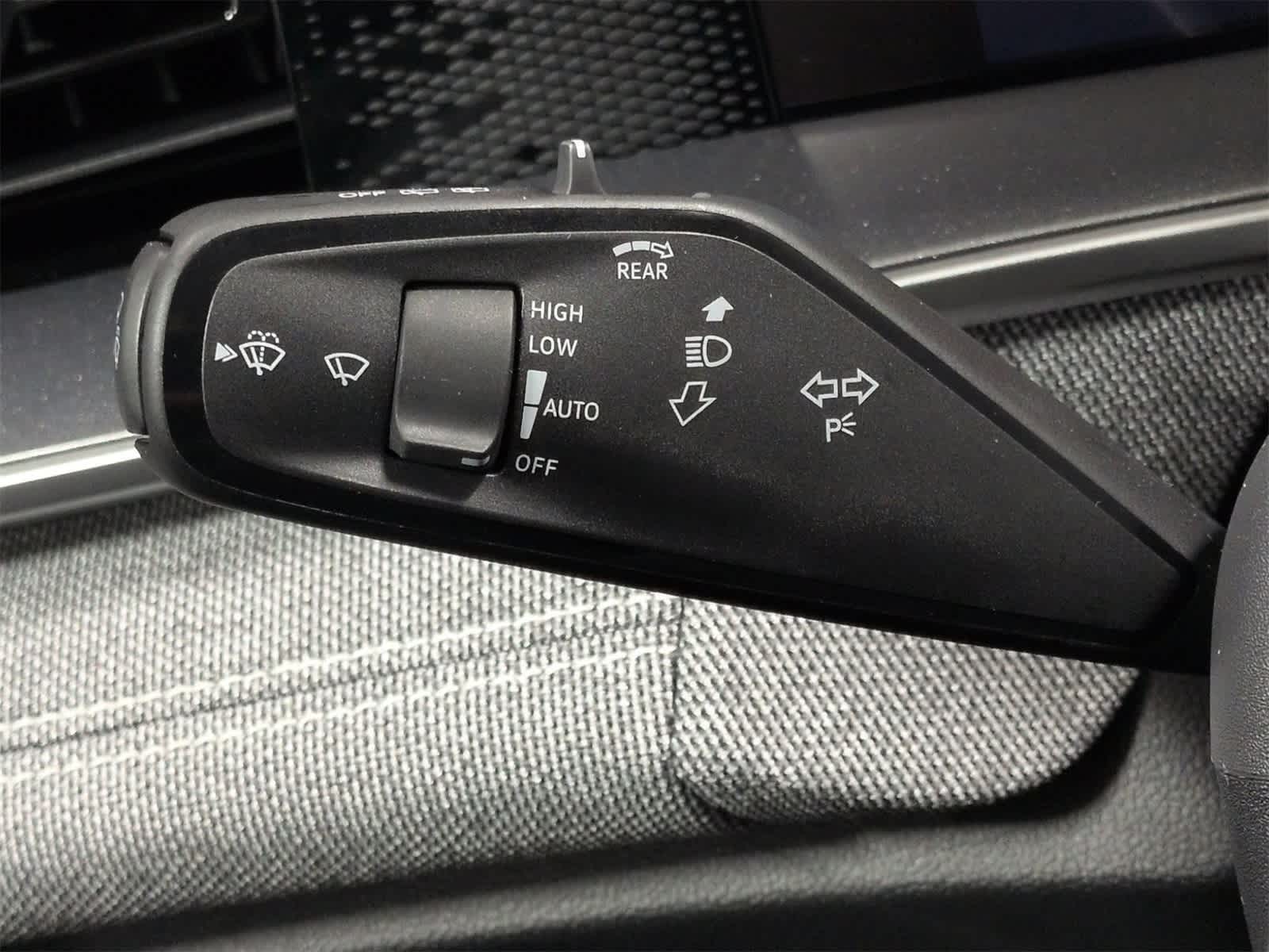 Thumbnail: 2026 Volkswagen Tiguan - 27