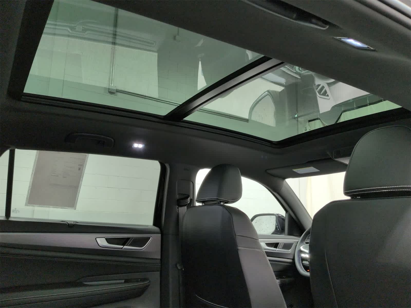 Thumbnail: 2026 Volkswagen Atlas - 23