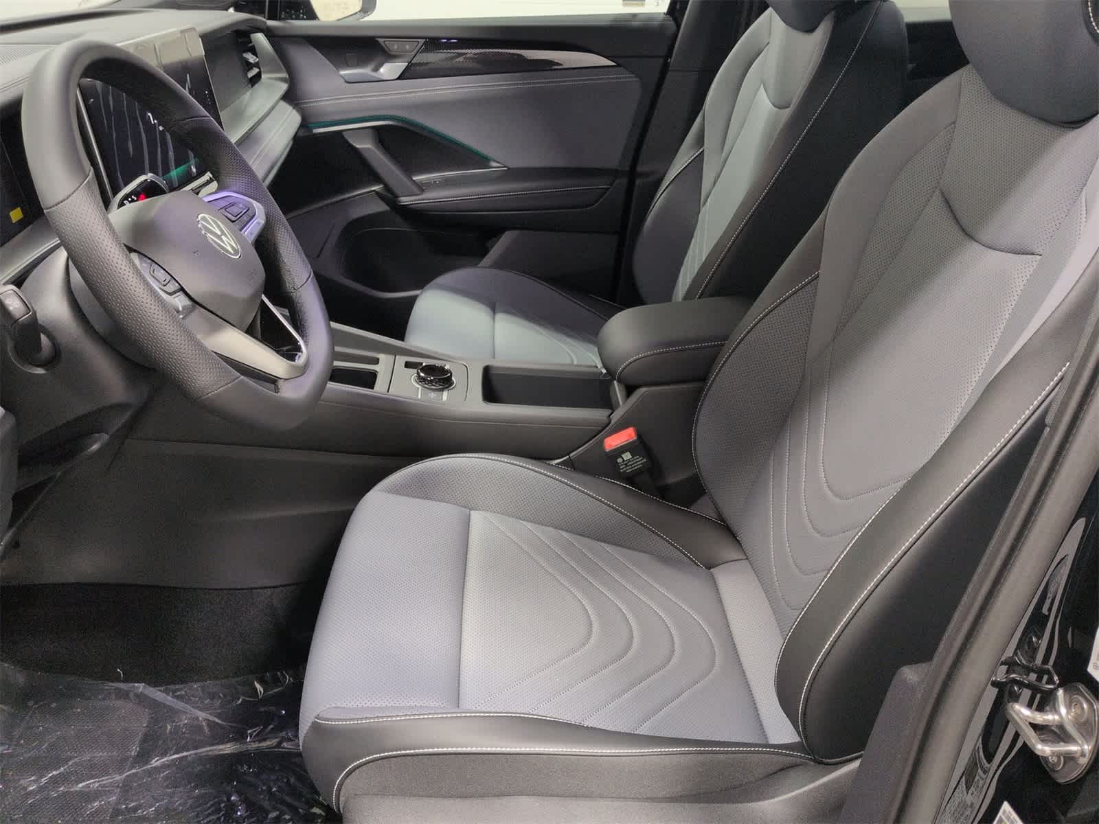 Thumbnail: 2026 Volkswagen Tiguan - 17