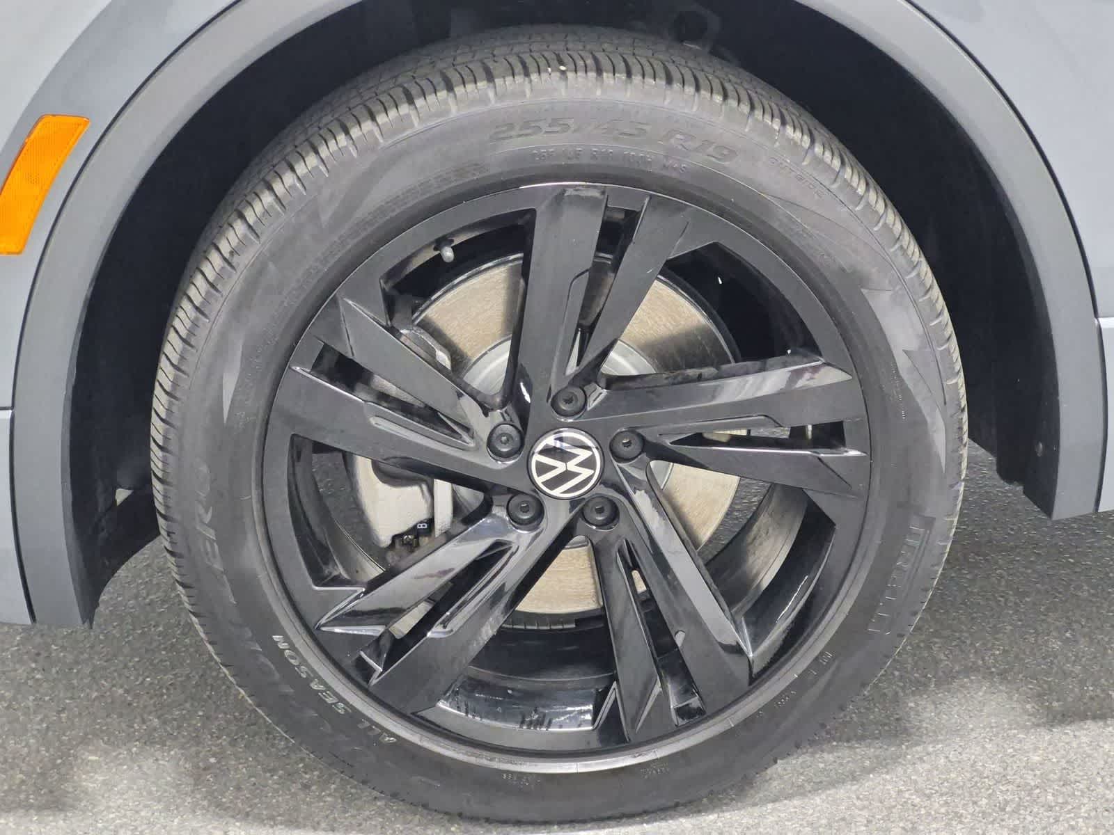 2023 Volkswagen Tiguan SE R-LINE BLACK - Photo 12