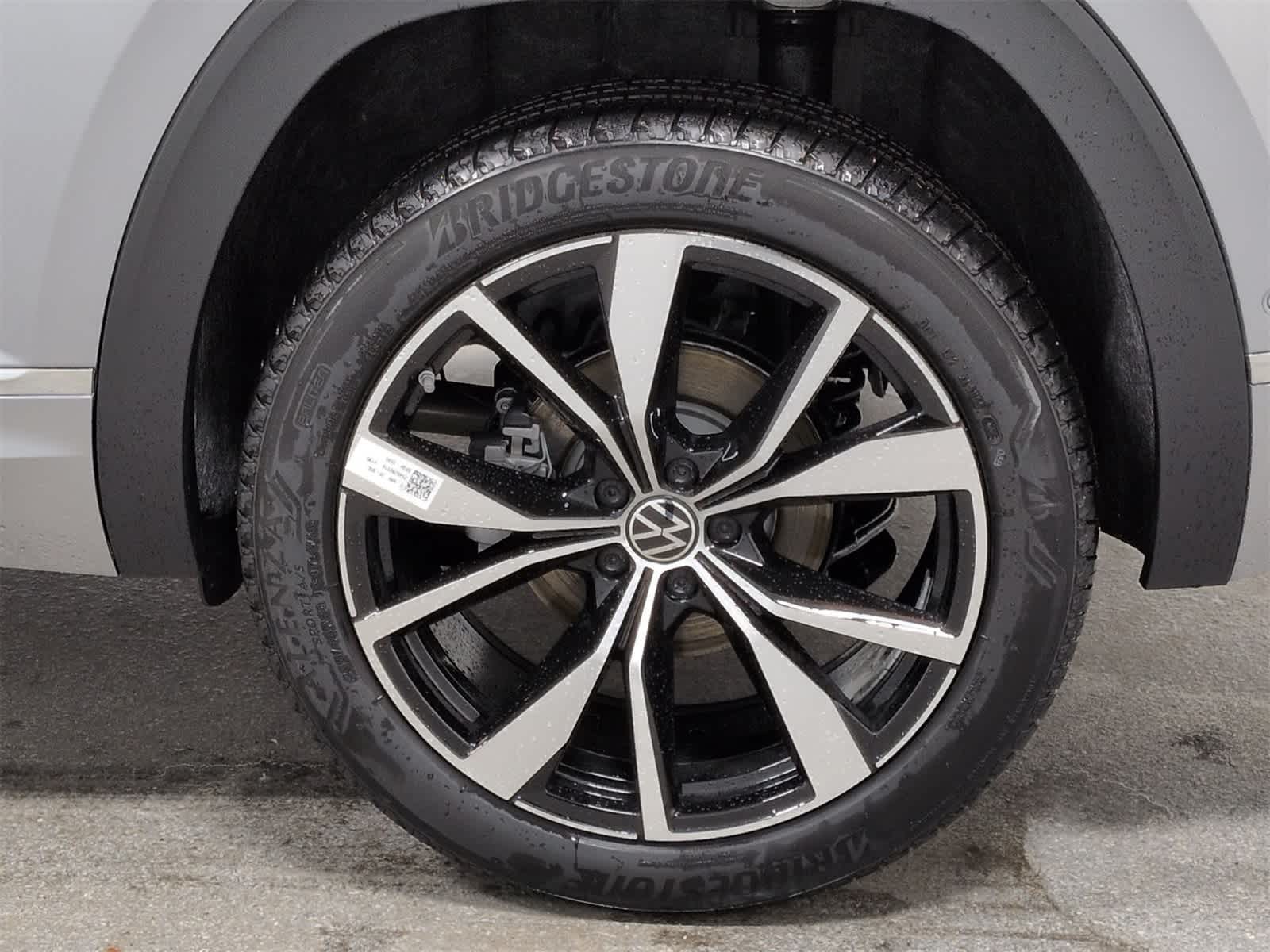 Thumbnail: 2026 Volkswagen Atlas - 14