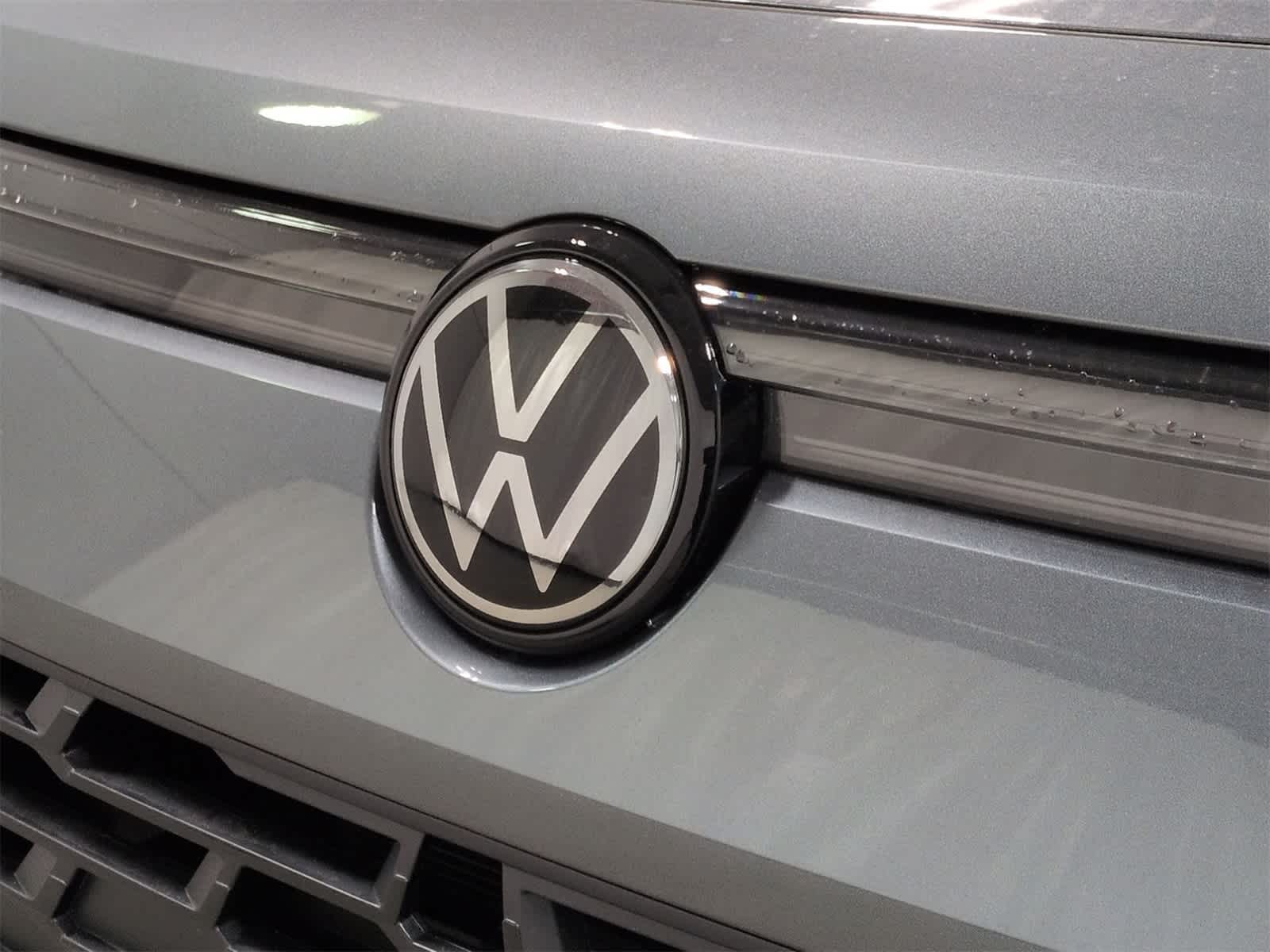 Thumbnail: 2026 Volkswagen Tiguan - 13