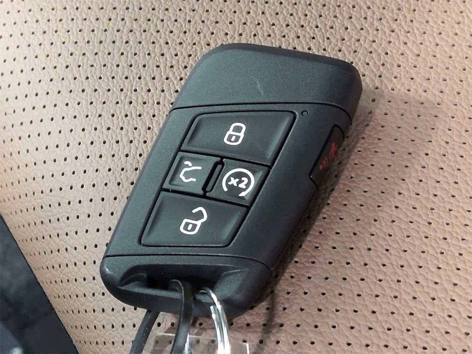 Thumbnail: 2026 Volkswagen Jetta - 37