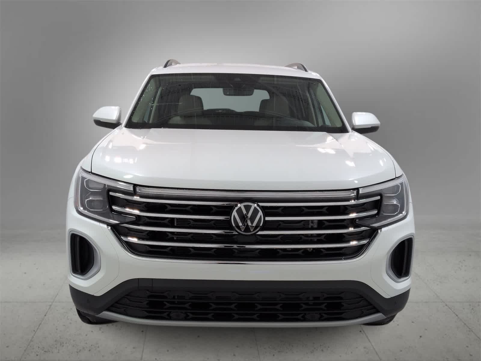 Thumbnail: 2026 Volkswagen Atlas - 3