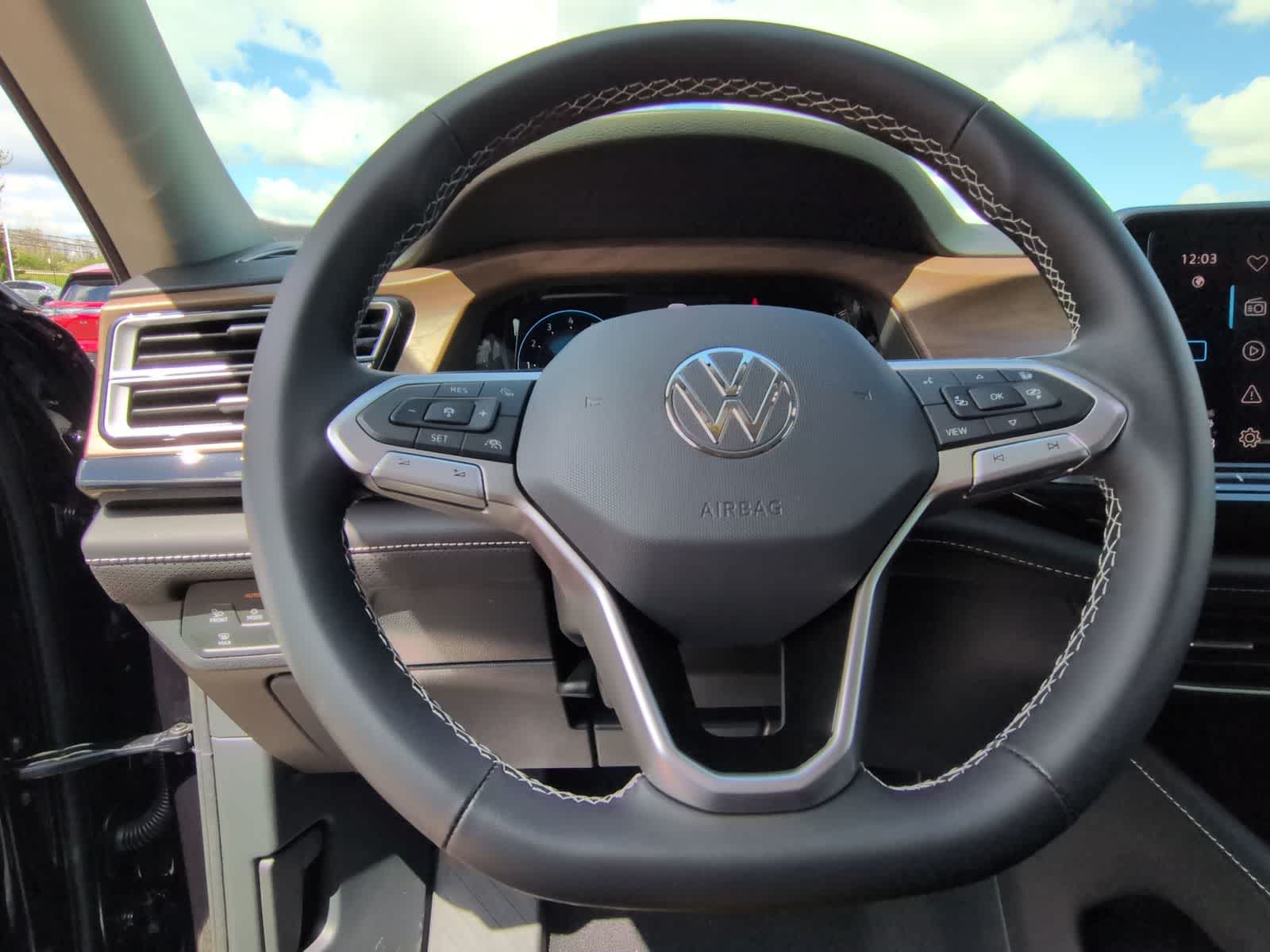 Thumbnail: 2026 Volkswagen Atlas - 29