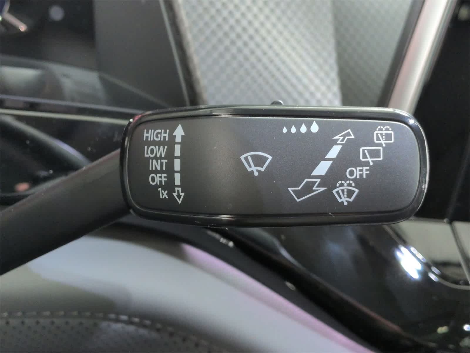 Thumbnail: 2026 Volkswagen Atlas - 28