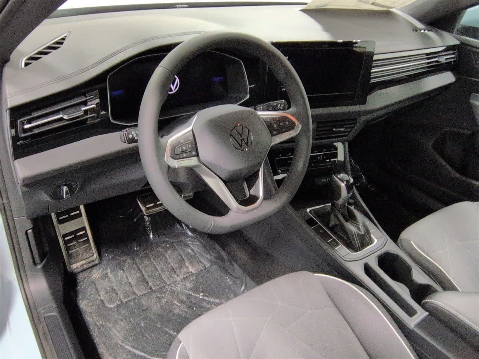 Thumbnail: 2026 Volkswagen Jetta - 10