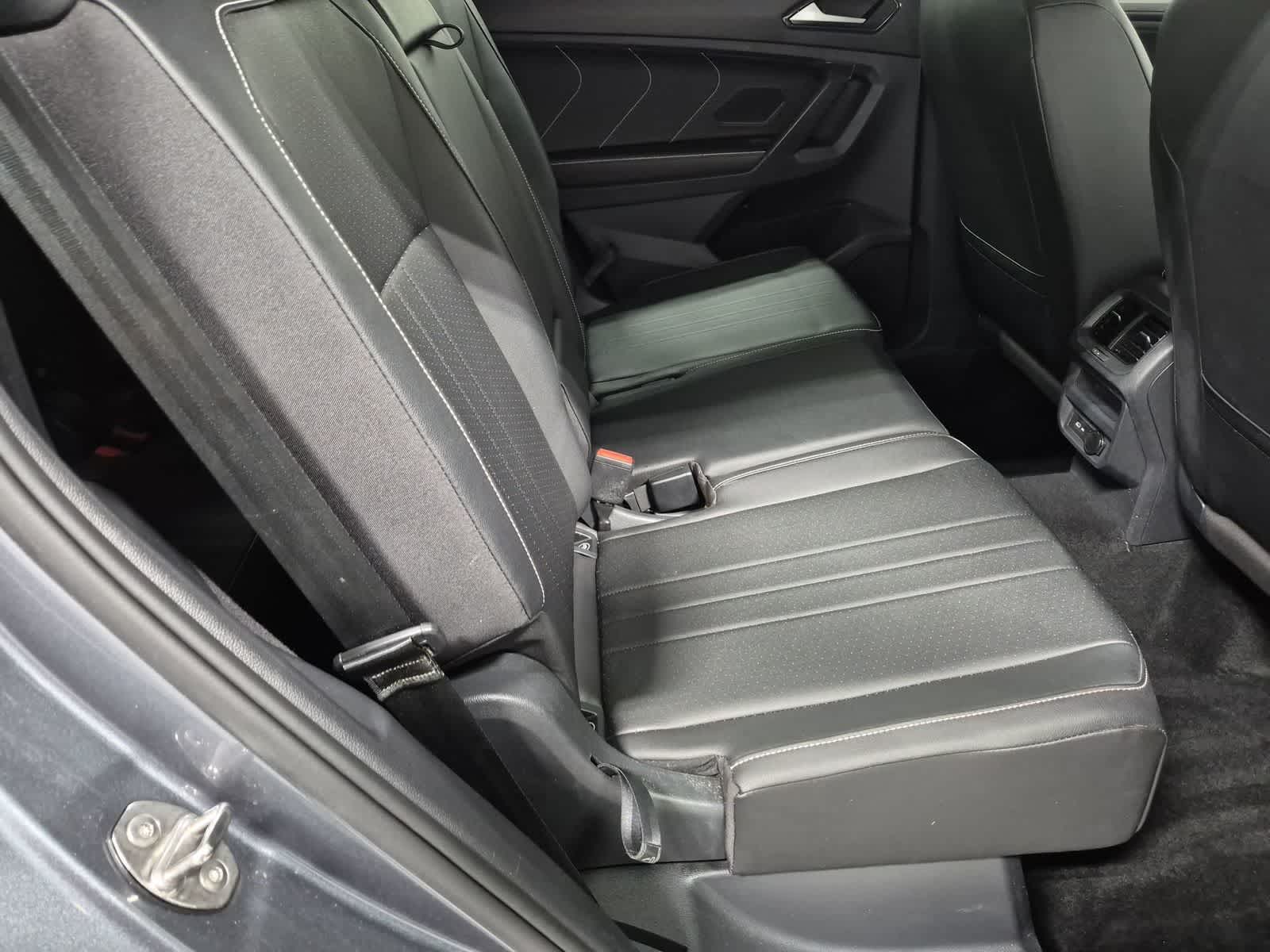 2023 Volkswagen Tiguan SE R-LINE BLACK - Photo 19