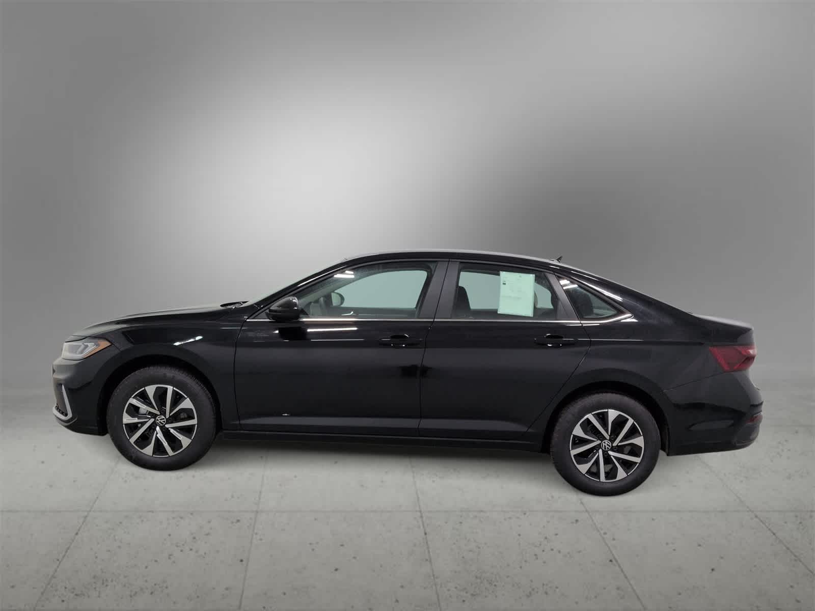 Thumbnail: 2026 Volkswagen Jetta - 5