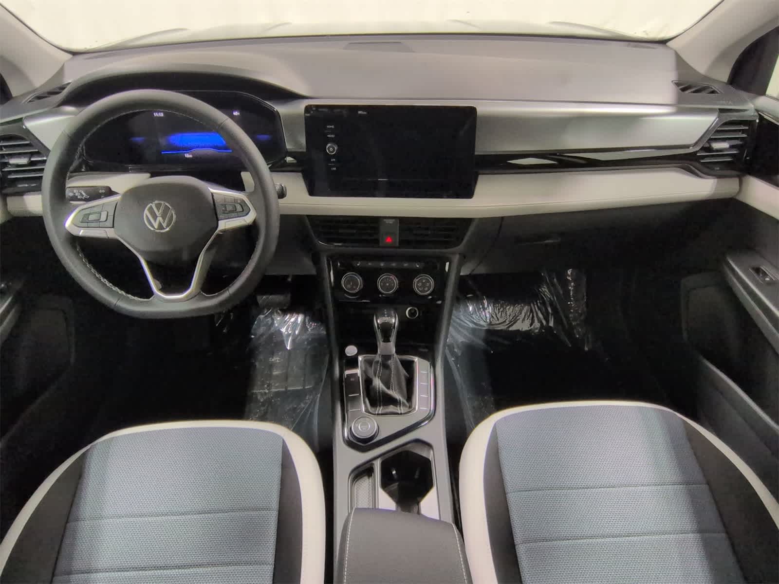 Thumbnail: 2026 Volkswagen Taos - 16