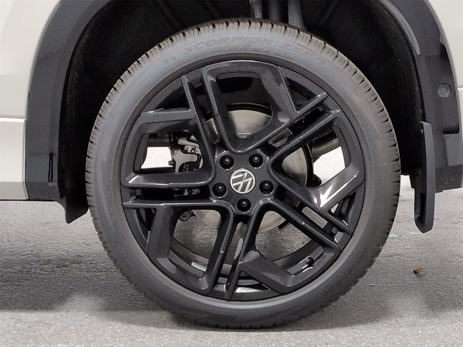 Thumbnail: 2026 Volkswagen Tiguan - 14