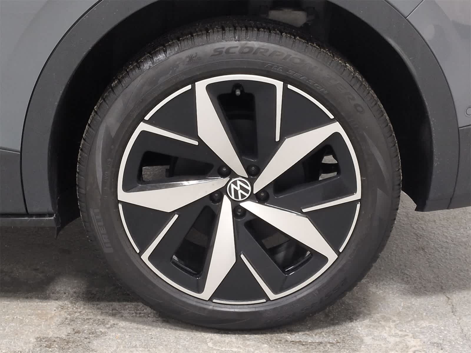 Thumbnail: 2025 Volkswagen ID.4 - 14