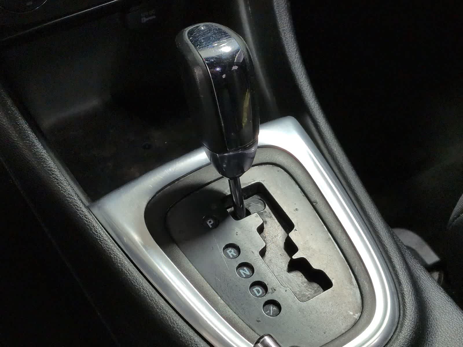 Thumbnail: 2013 Chrysler 200 - 27