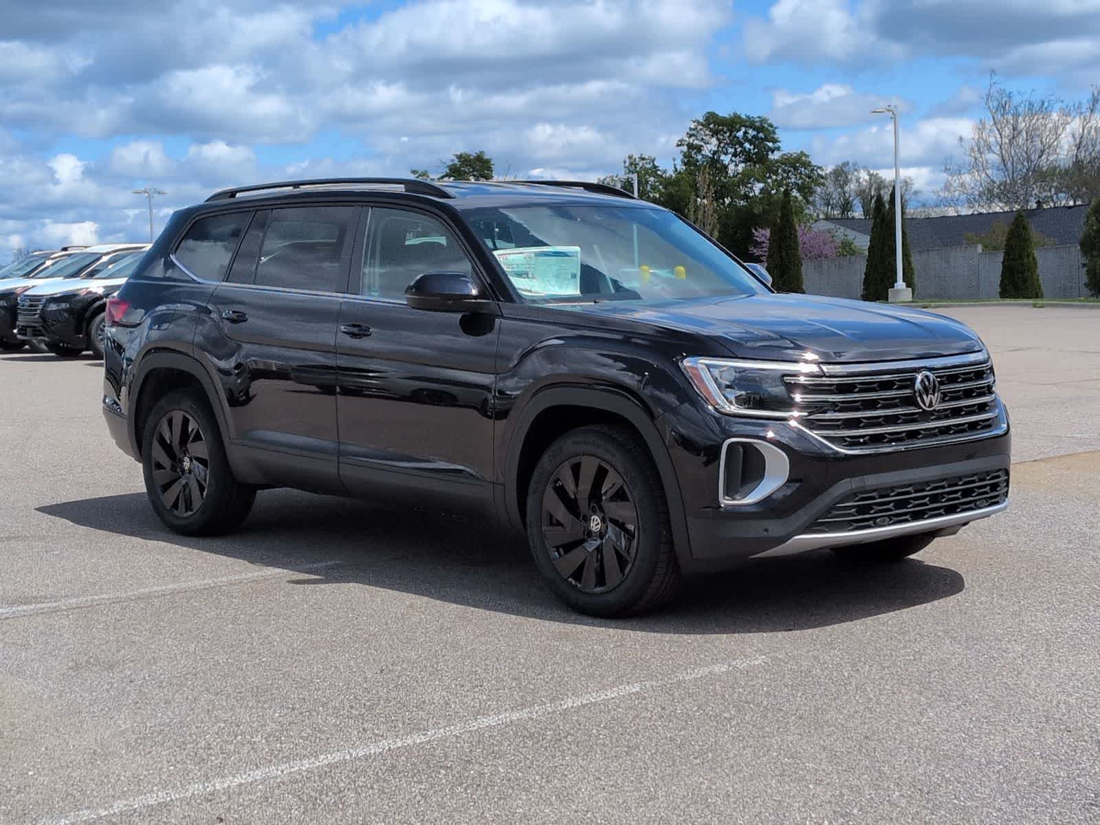 Thumbnail: 2026 Volkswagen Atlas - 16
