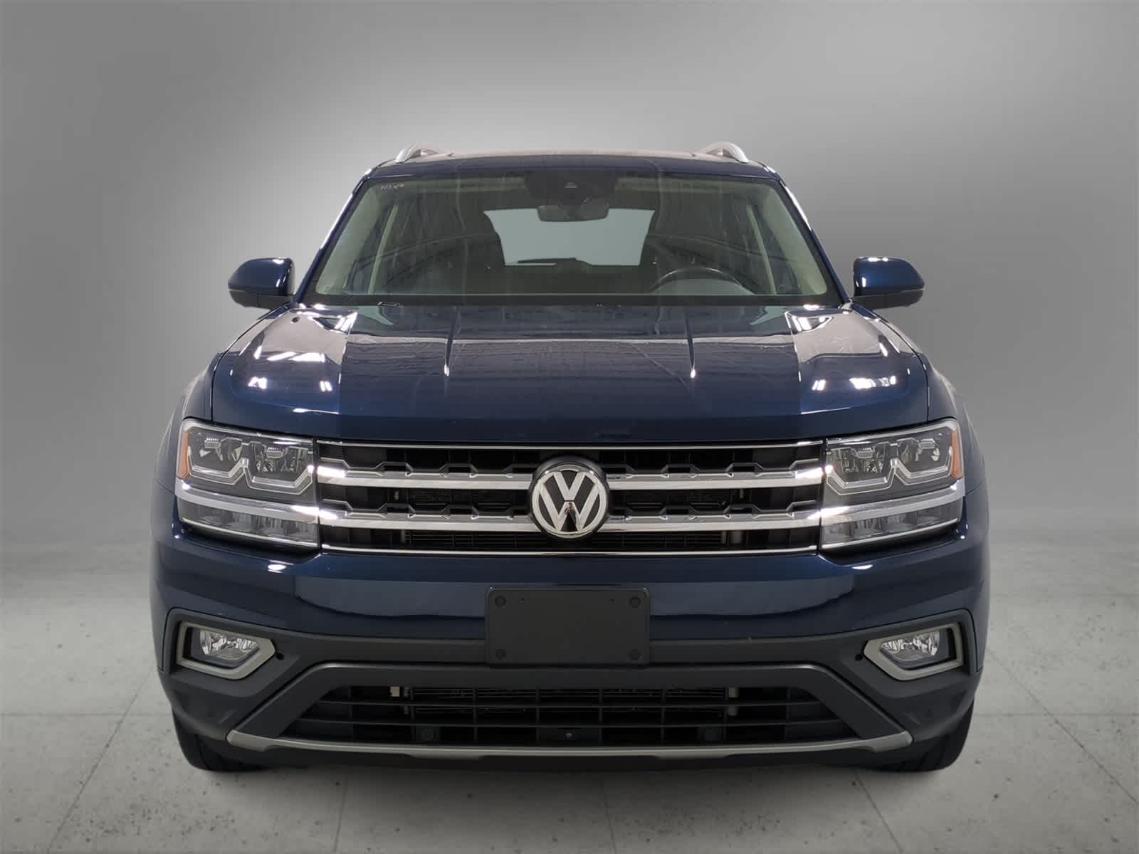 2019 Volkswagen Atlas V6 SEL Premium photo 3