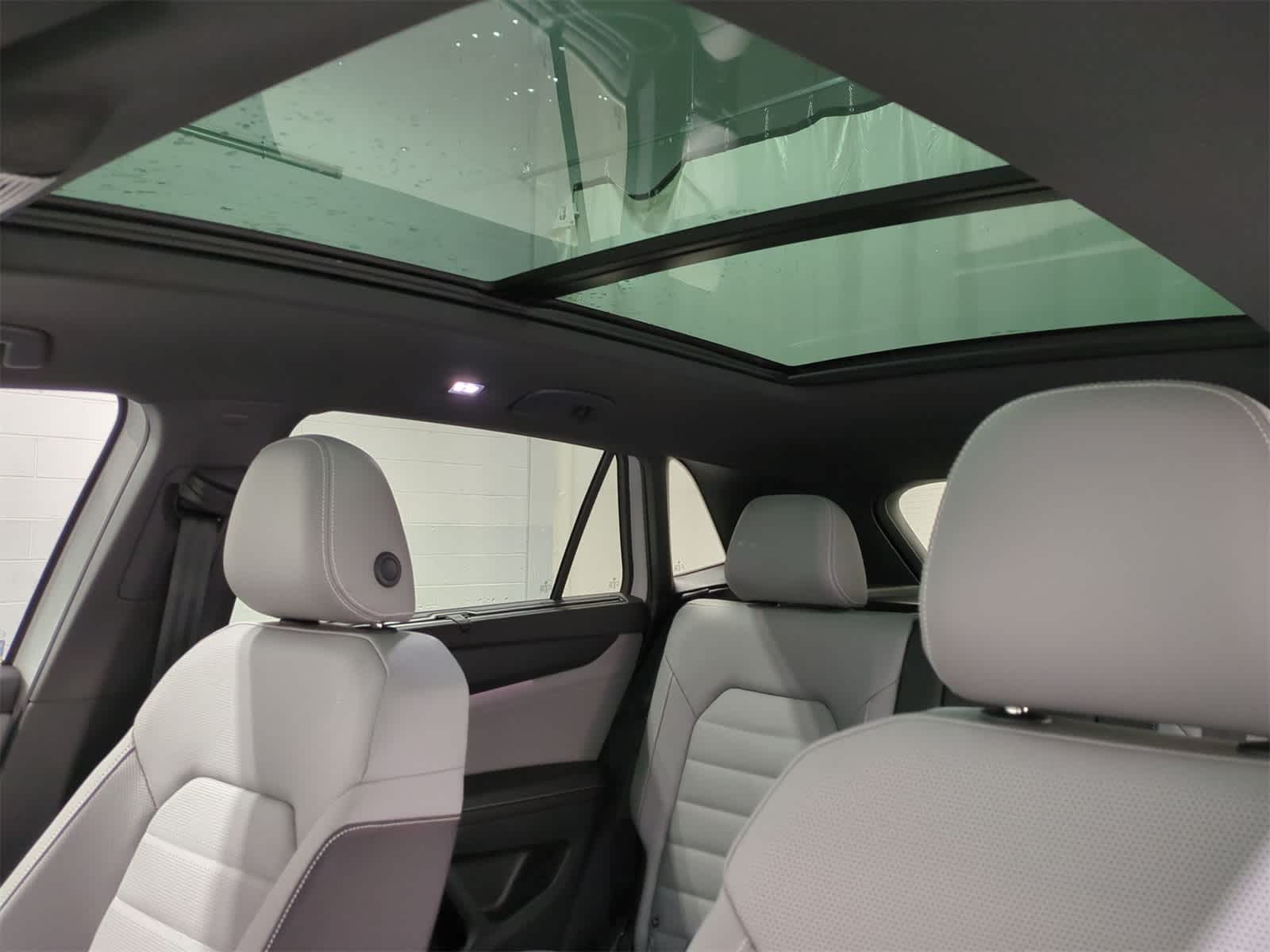 2025 Volkswagen Atlas SEL 20