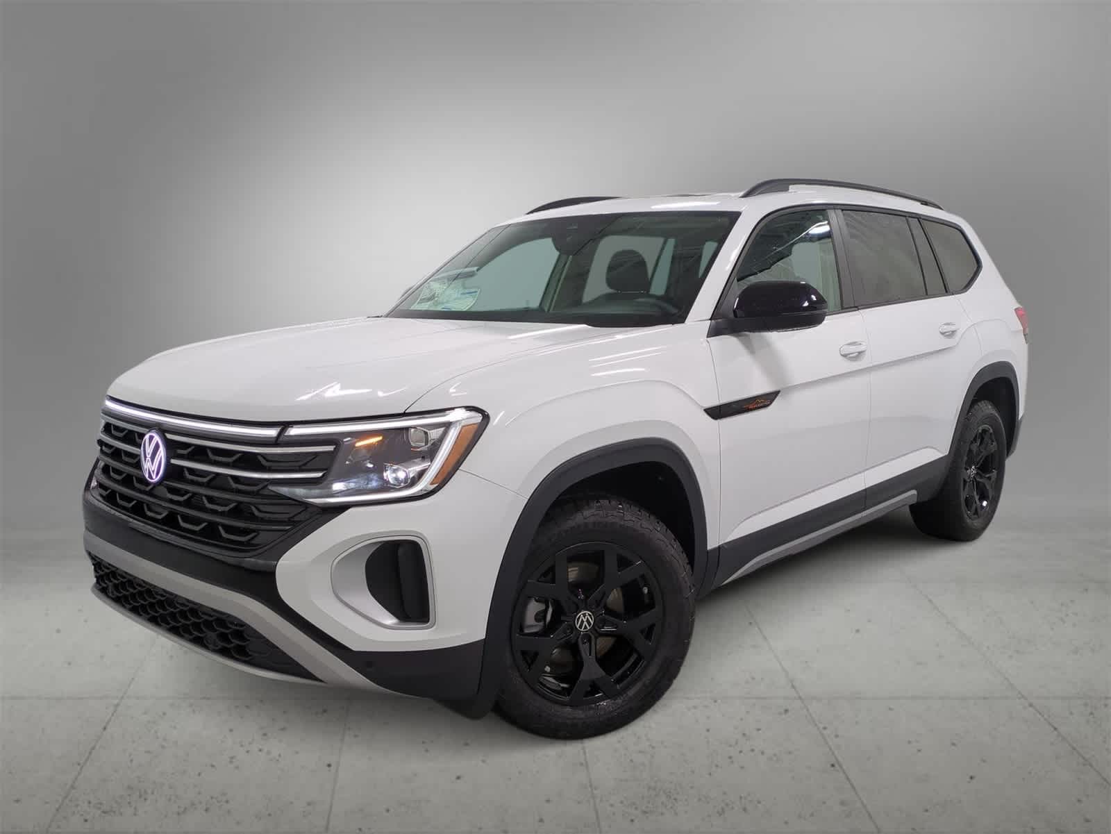 2025 Volkswagen Atlas  -
                  Farmington Hills, MI