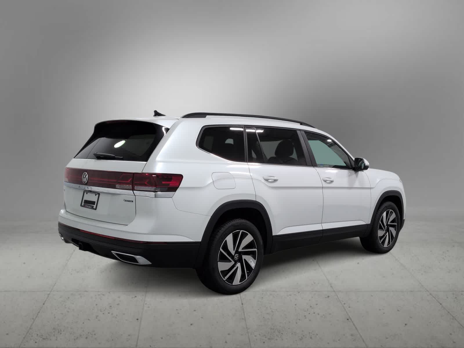 Thumbnail: 2026 Volkswagen Atlas - 8