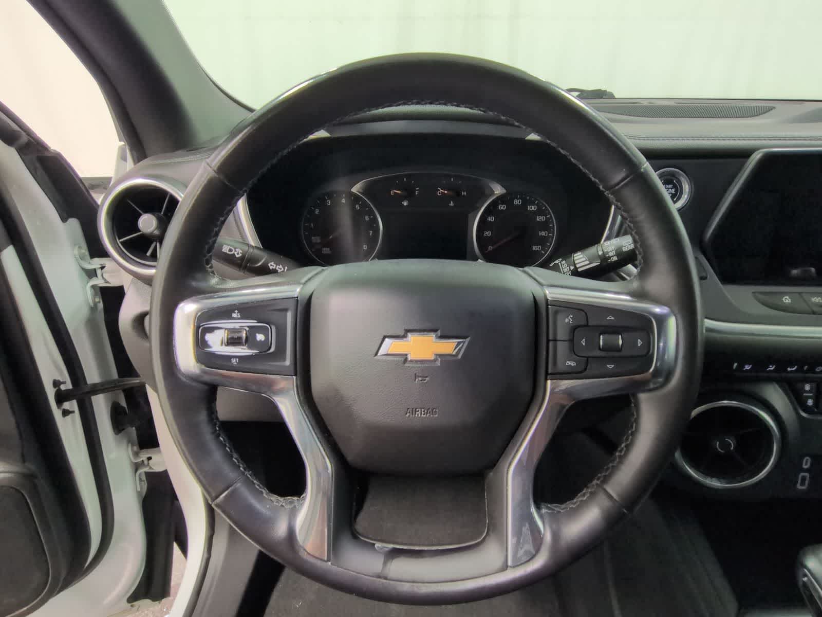 Thumbnail: 2020 Chevrolet Blazer - 23