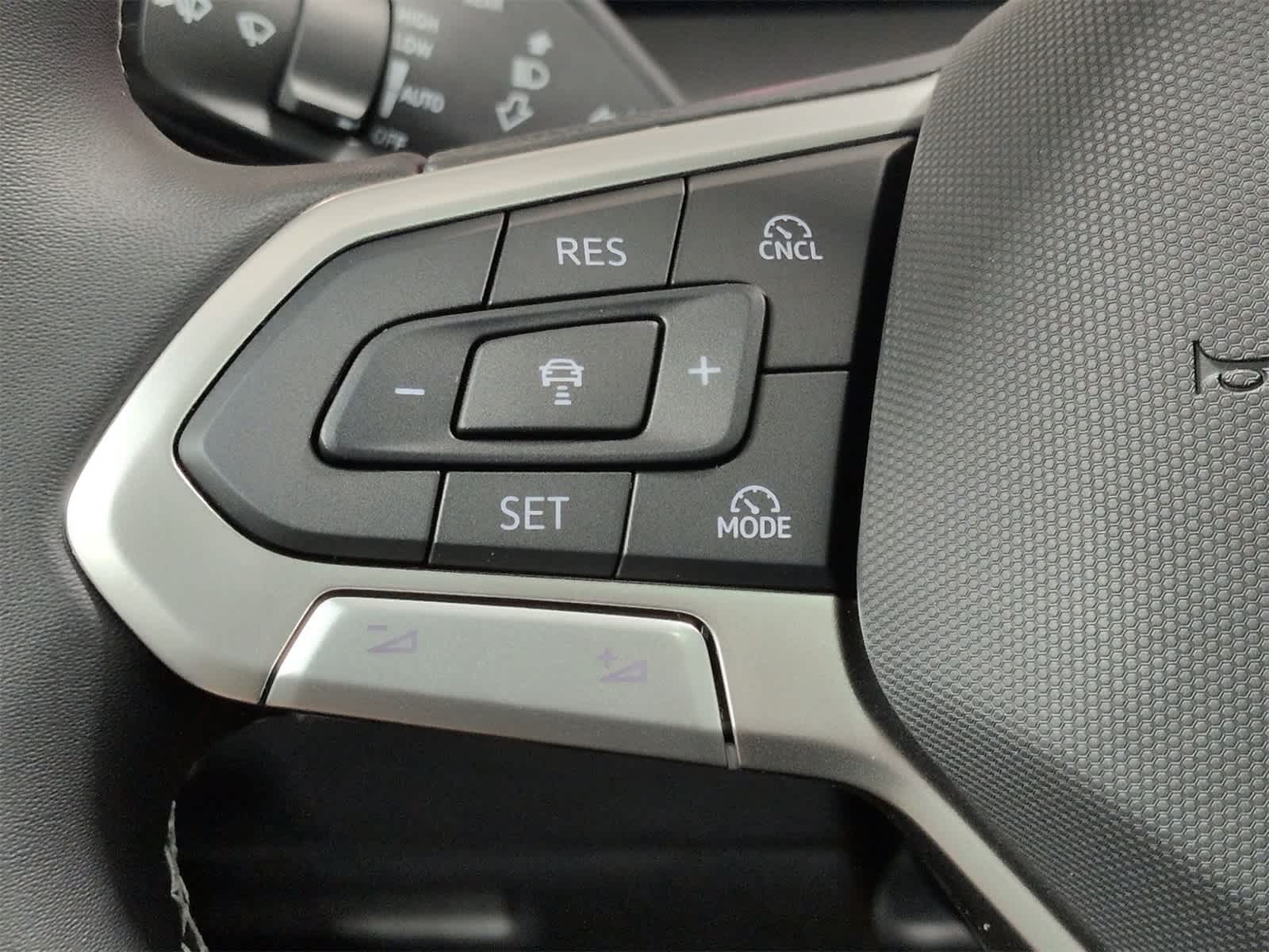 Thumbnail: 2026 Volkswagen Tiguan - 26