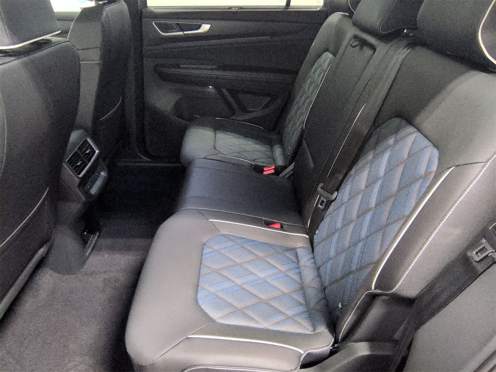 Thumbnail: 2026 Volkswagen Atlas - 21