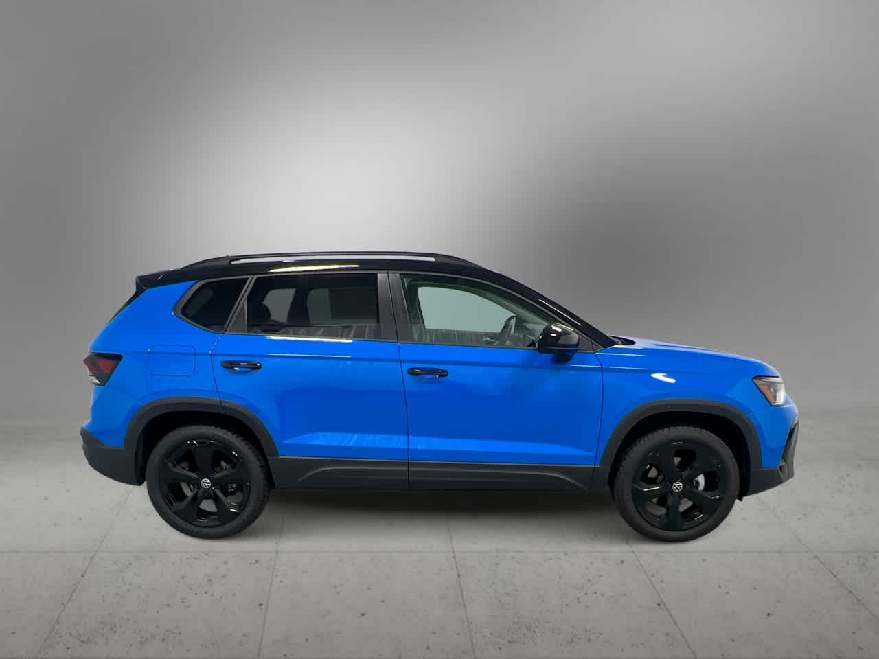 Thumbnail: 2025 Volkswagen Taos - 9