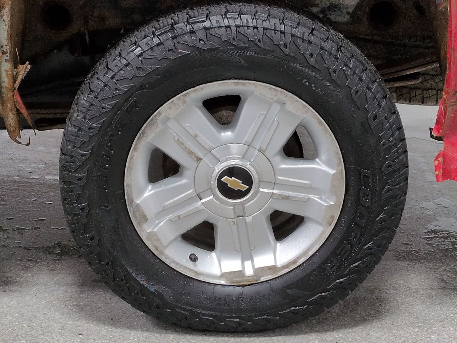 Thumbnail: 2012 Chevrolet Silverado 1500 - 12