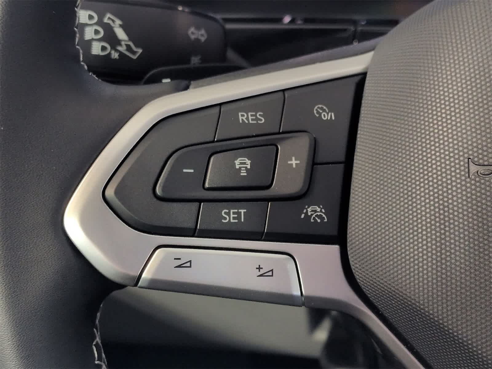 Thumbnail: 2026 Volkswagen Atlas - 24