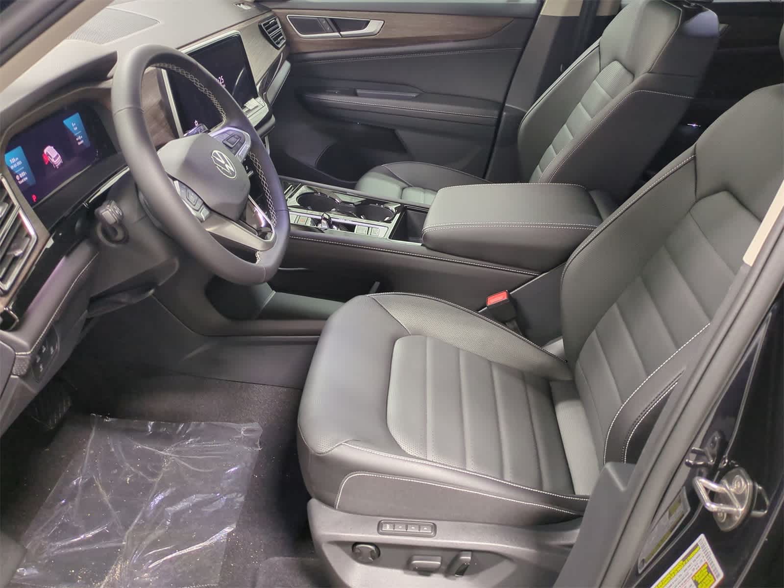 Thumbnail: 2026 Volkswagen Atlas - 17