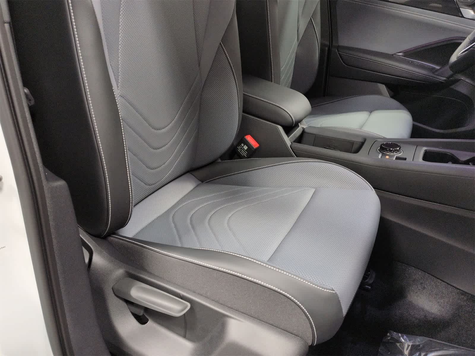 Thumbnail: 2026 Volkswagen Tiguan - 24