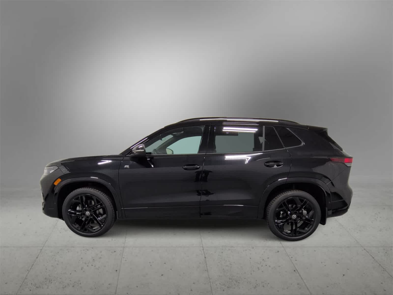 Thumbnail: 2026 Volkswagen Tiguan - 5