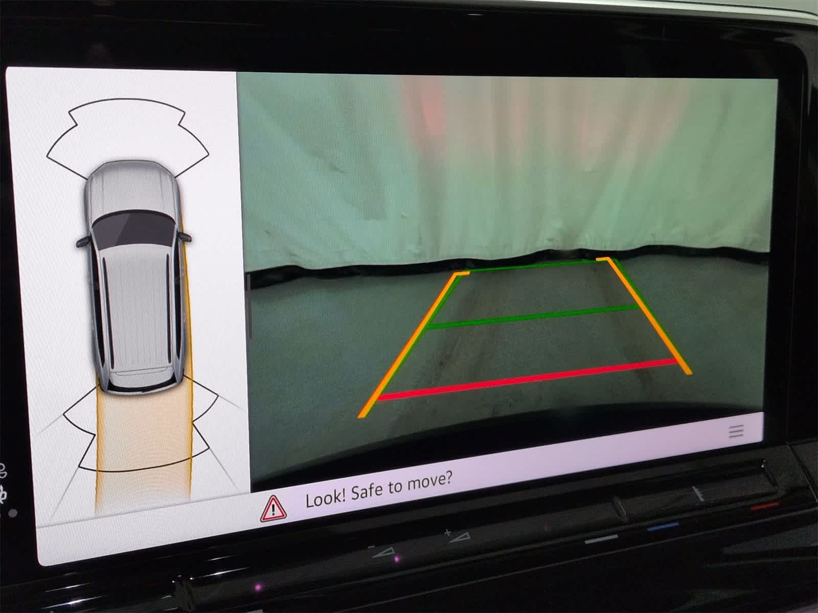 Thumbnail: 2026 Volkswagen Atlas - 32