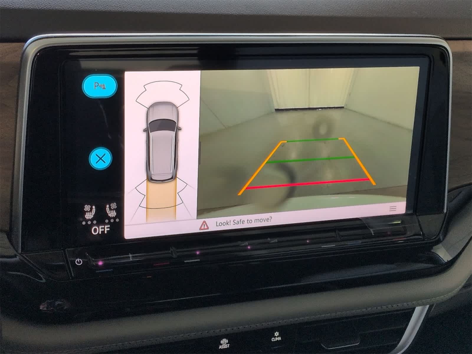 Thumbnail: 2026 Volkswagen Atlas - 29