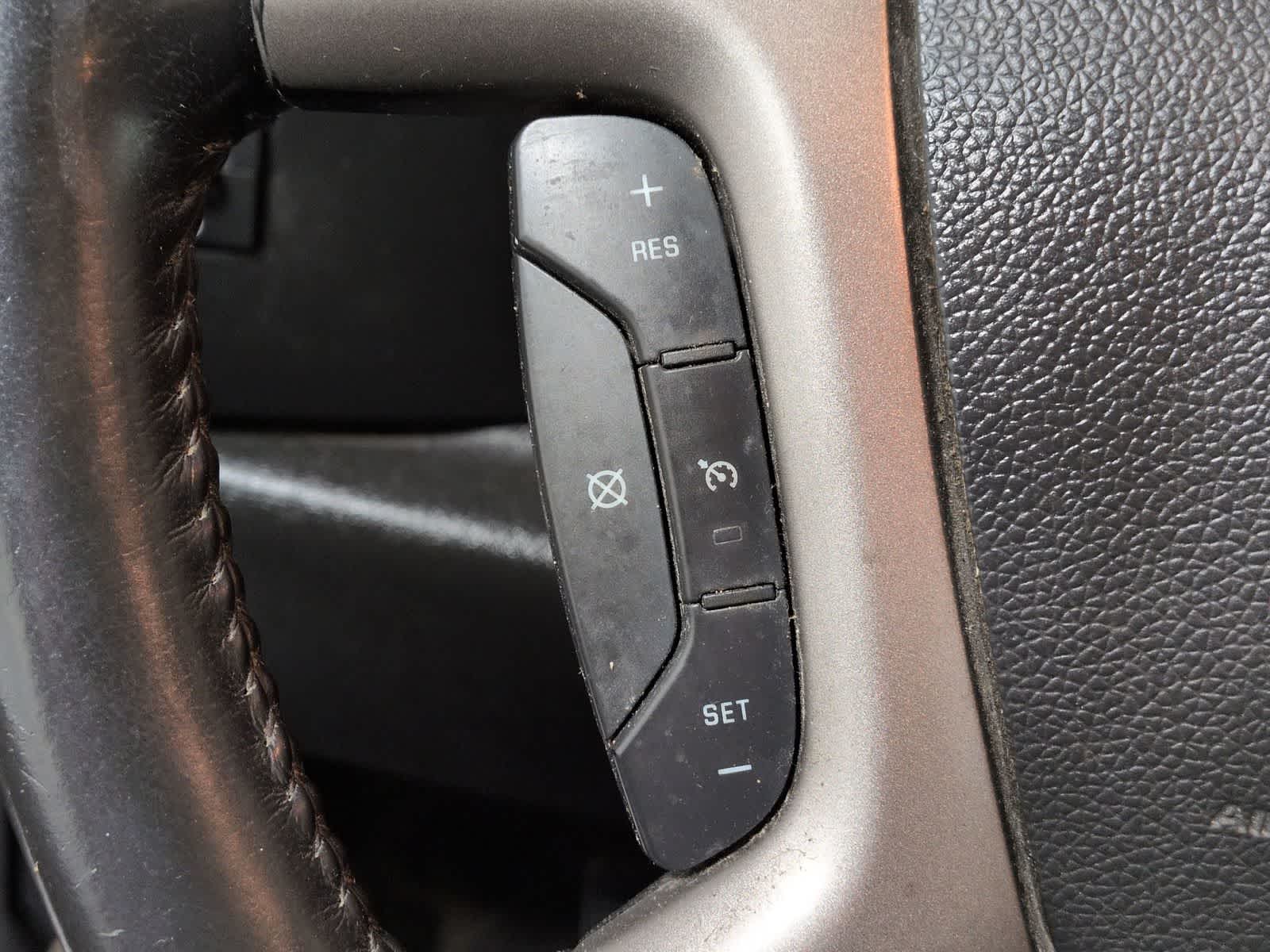 Thumbnail: 2012 Chevrolet Silverado 1500 - 22