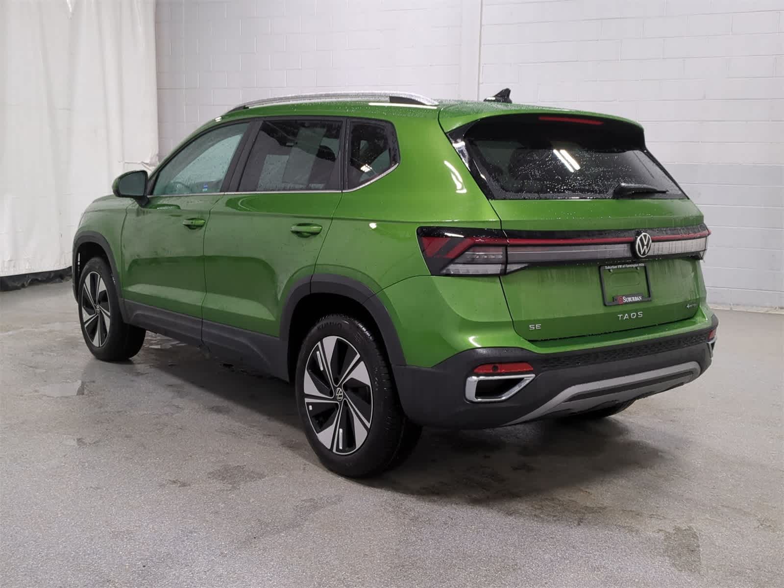 Thumbnail: 2026 Volkswagen Taos - 12