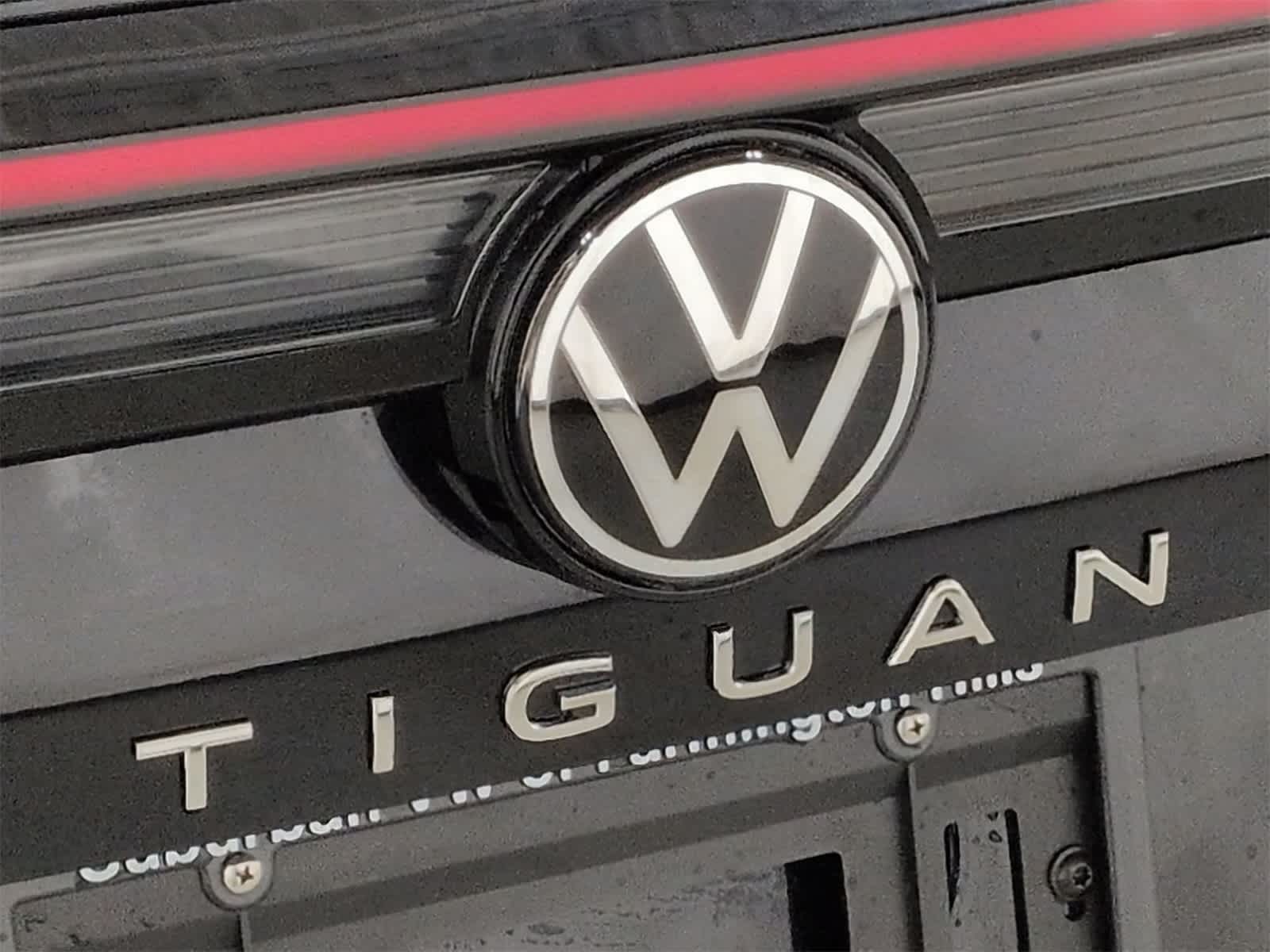 Thumbnail: 2026 Volkswagen Tiguan - 13