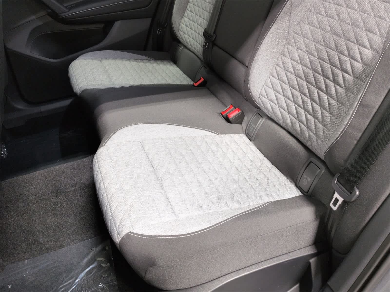 Thumbnail: 2026 Volkswagen Tiguan - 19