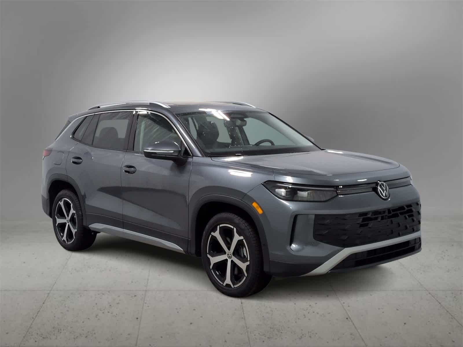 Thumbnail: 2026 Volkswagen Tiguan - 2