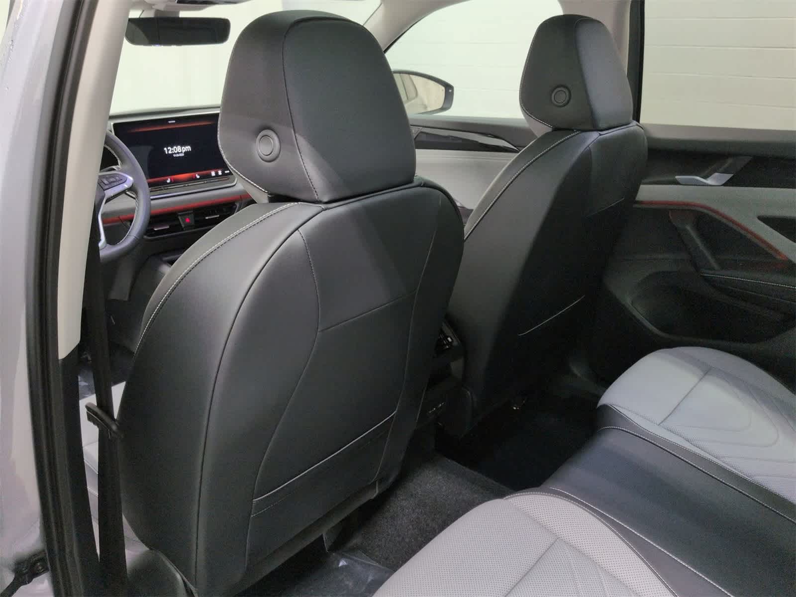 Thumbnail: 2026 Volkswagen Tiguan - 19